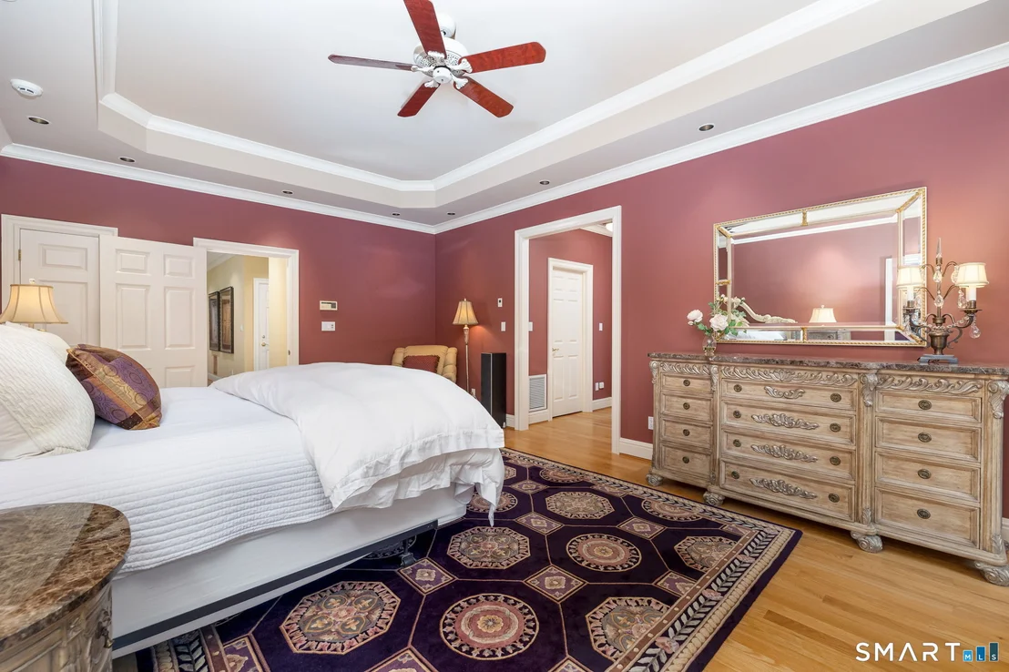 Photo of 122 Windward Place