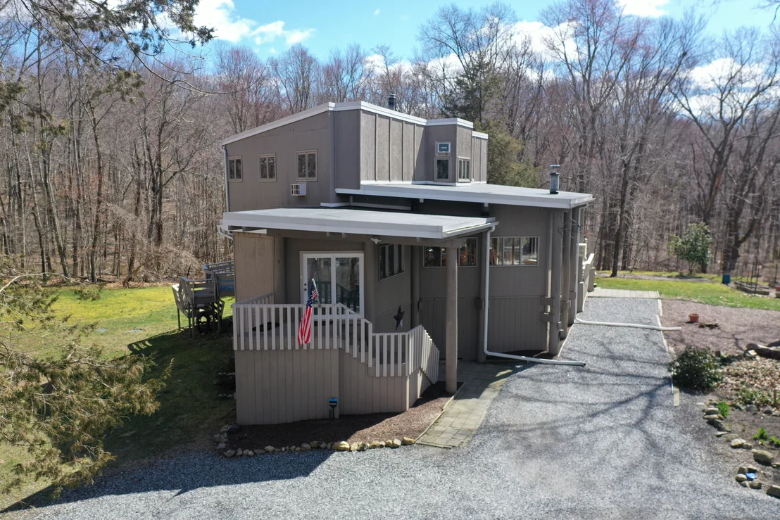 Photo of 9 Tanglewood Lane