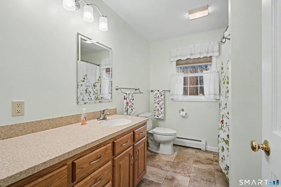 Photo of 12 Fox Run