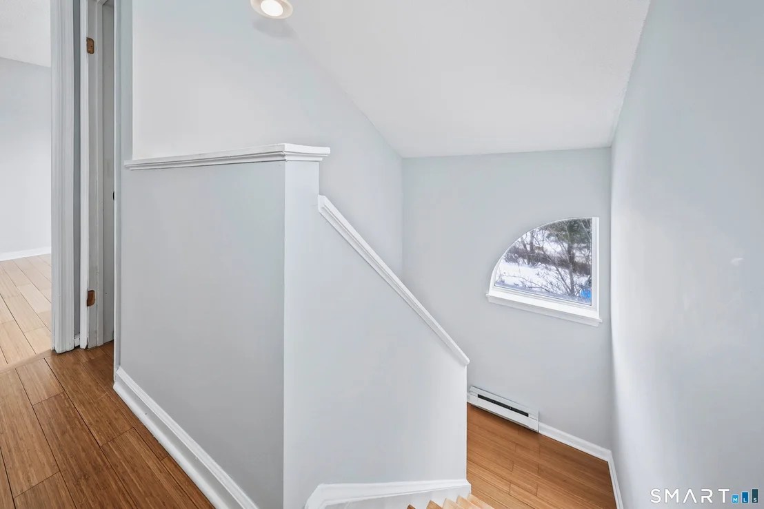 Photo of Unit 11D at 925 Oronoke Road