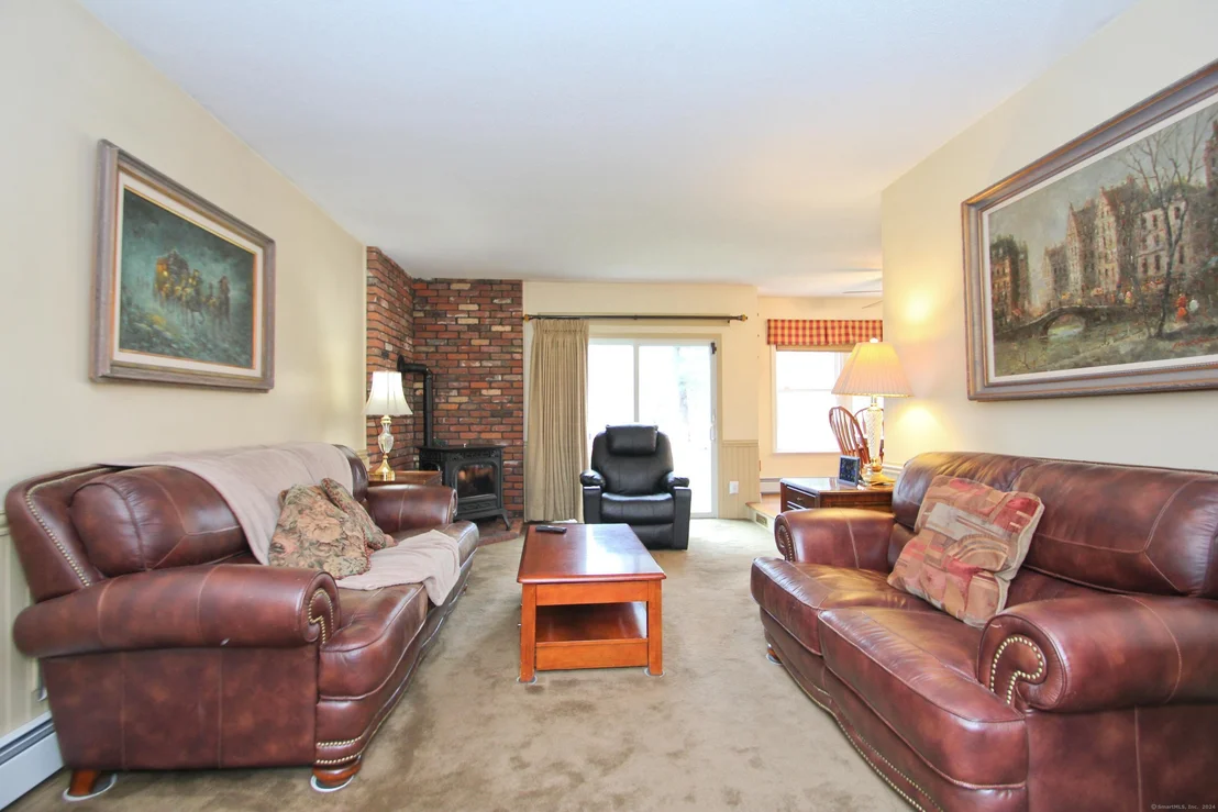 Photo of 1183 Newgate Road