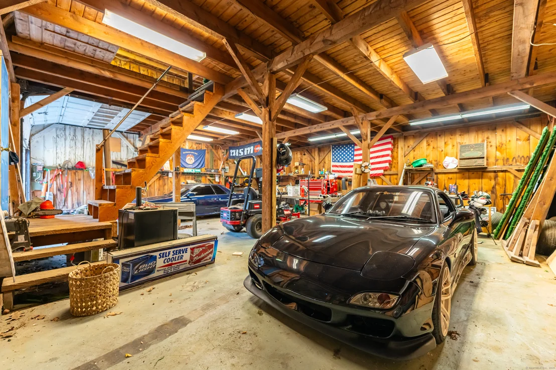Photo of 280 River Road