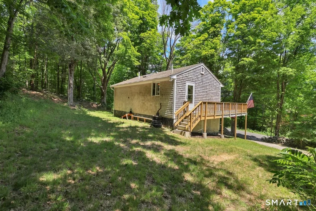 Photo of 43 Flagg Hill Road