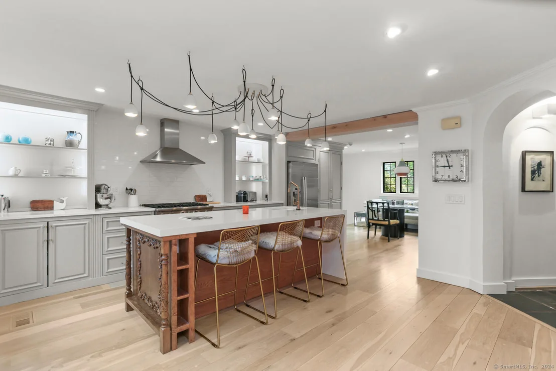 Photo of 84 Meadow Road