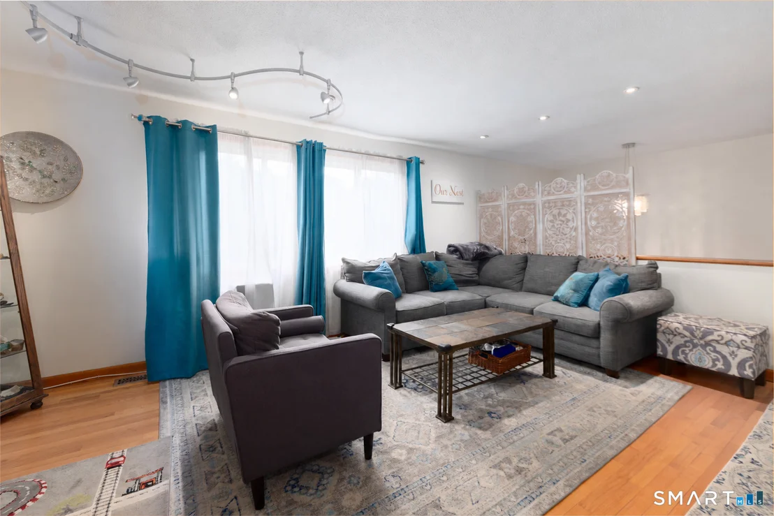 Photo of 306 Wintergreen Avenue