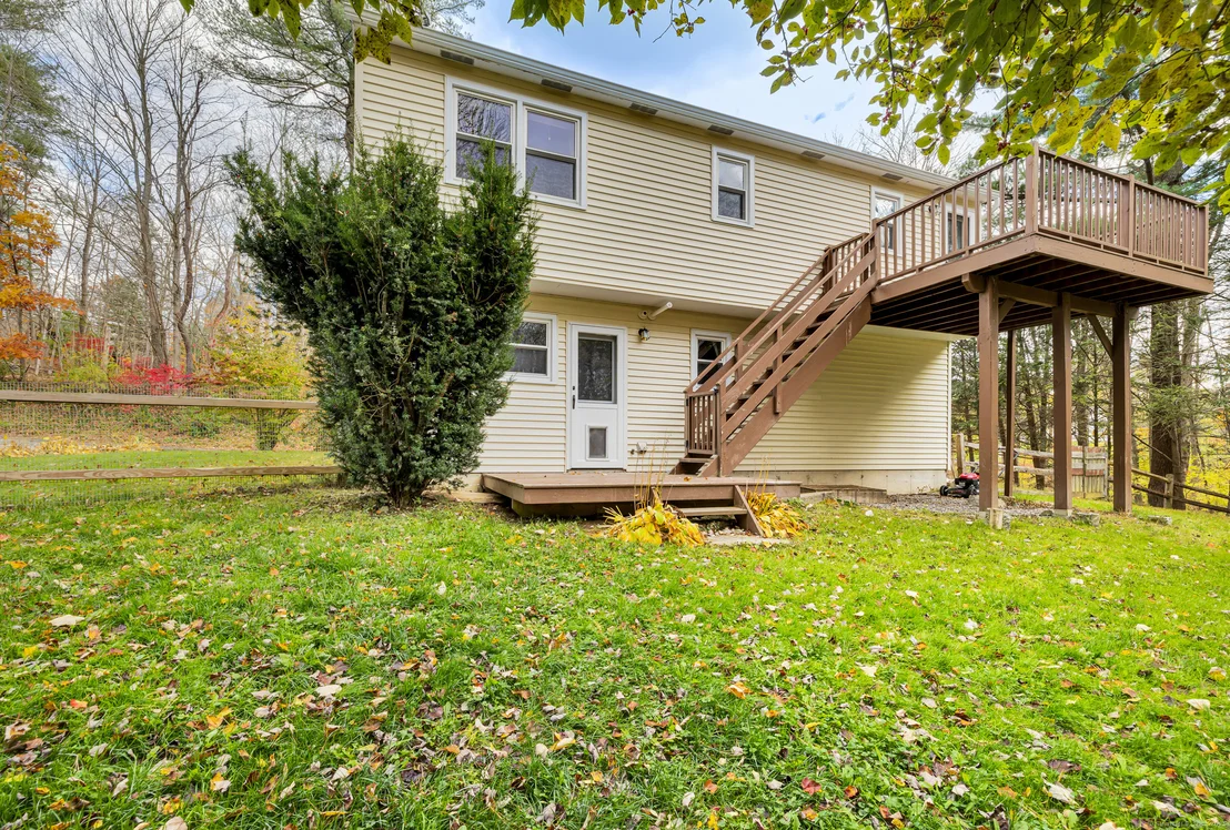 Photo of 595 Torringford Street