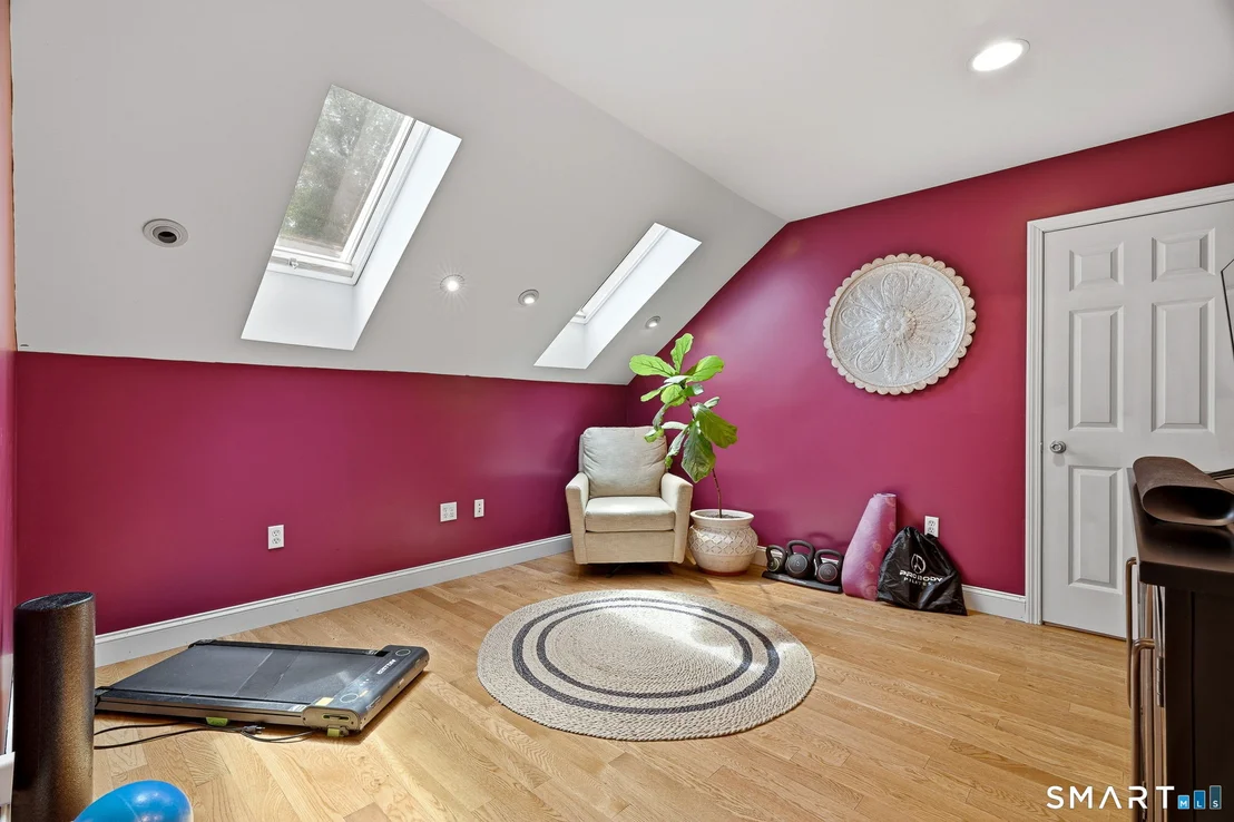 Photo of 210 Forsyth Road