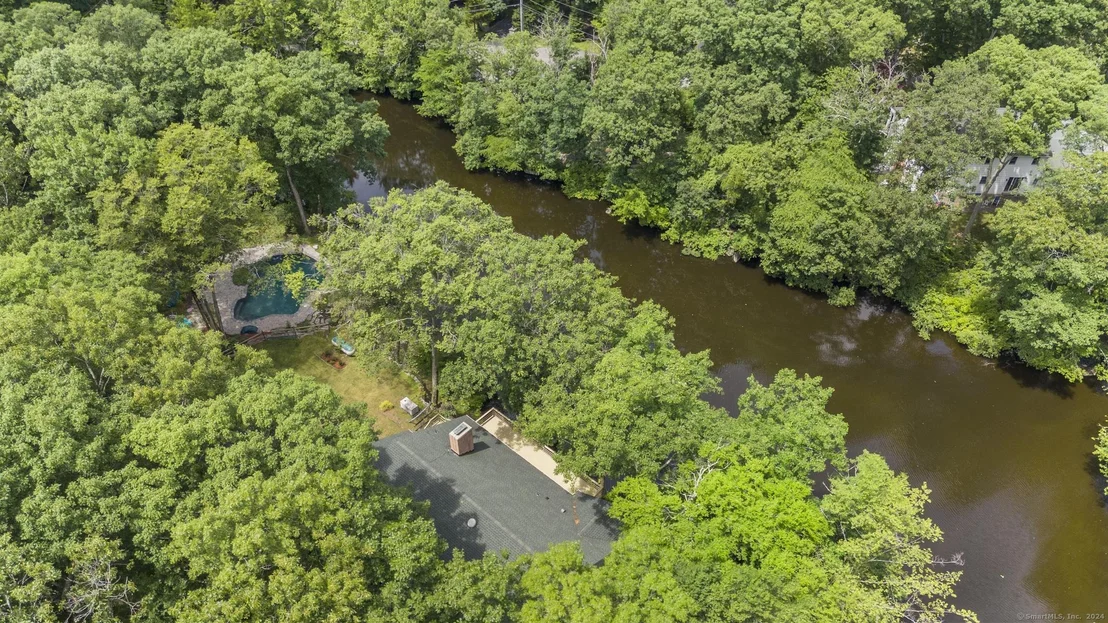 Photo of 35 Deep Valley Road