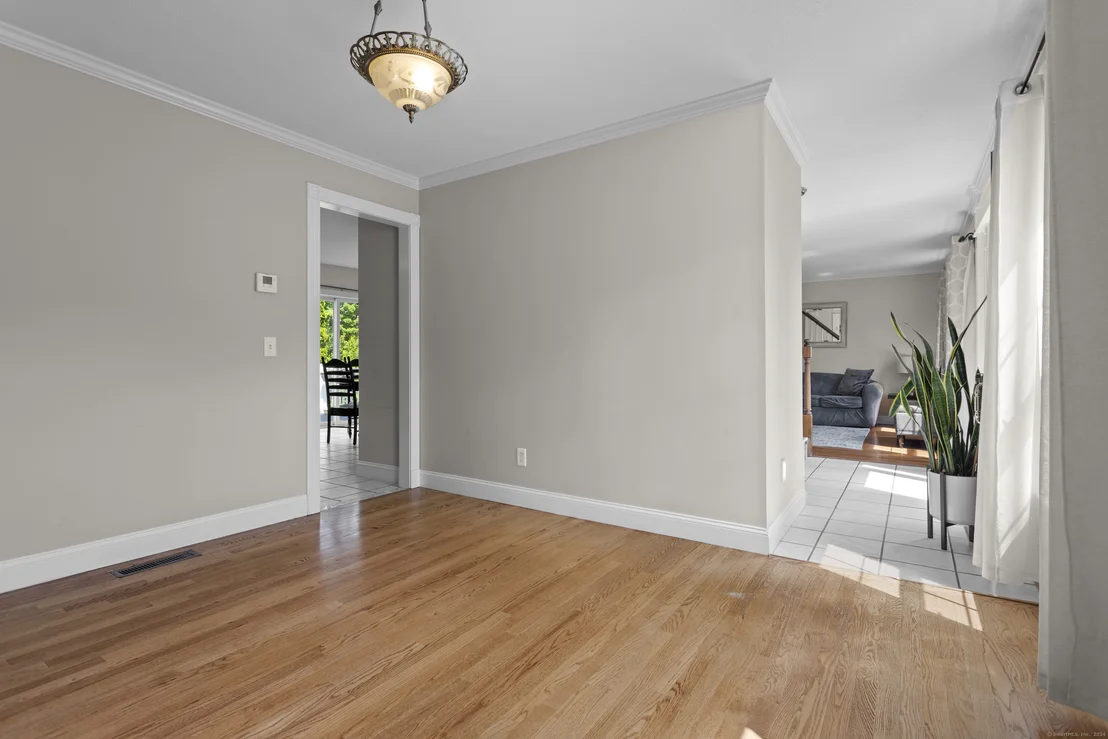Photo of 21 Chatham Fields Road