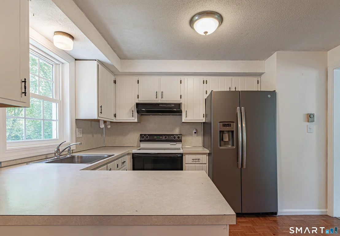 Photo of 94 Winding Brook Road