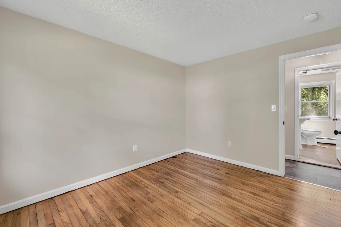 Photo of 2 Frisbie Circle