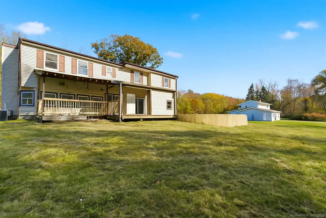 Photo of 18 Pautipaug Hill Road