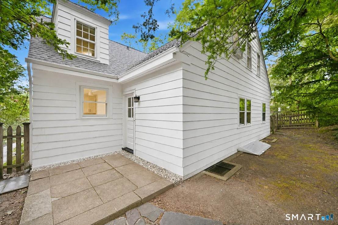 Photo of 95 Hemlock Road