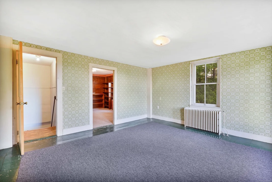Photo of 657 Colebrook Road