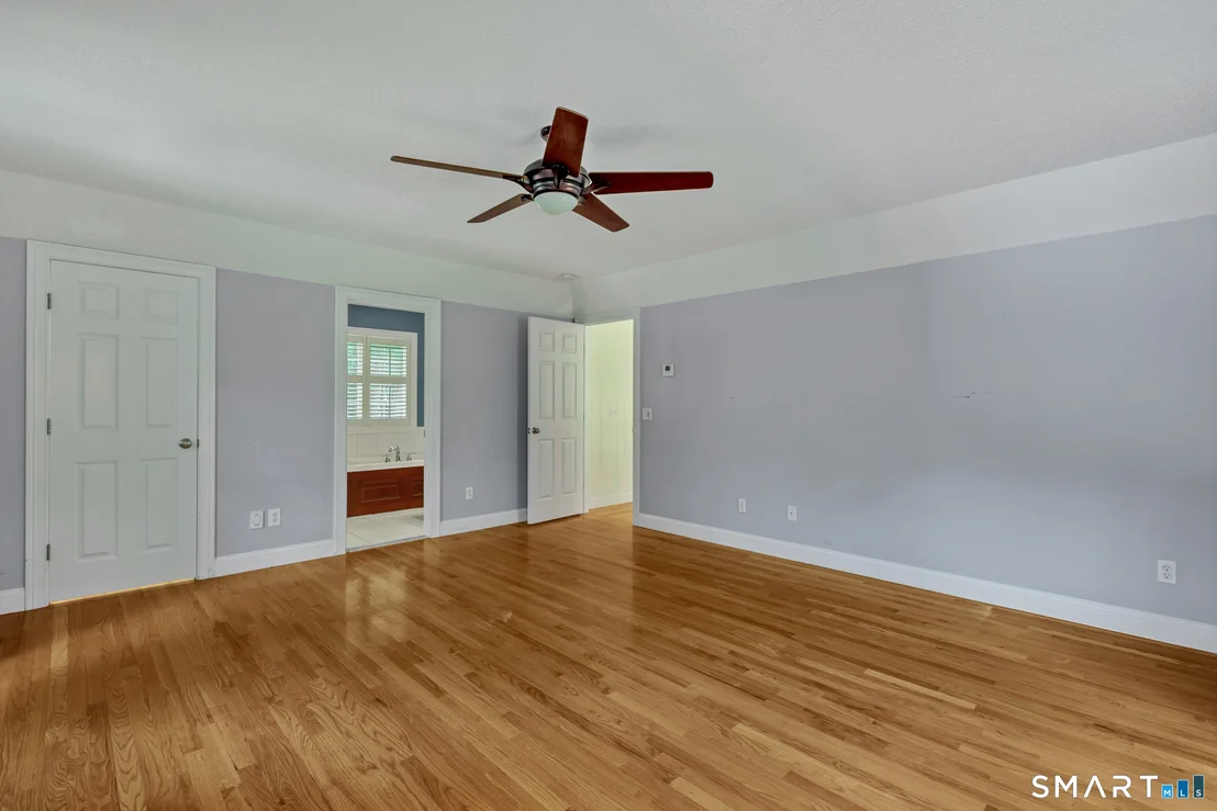 Photo of 6 Azalea Lane