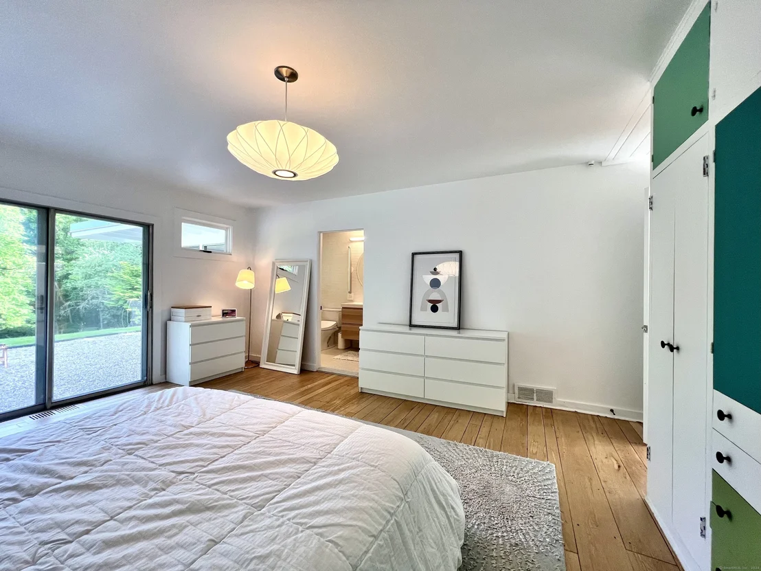 Photo of 160 Catalpa Road