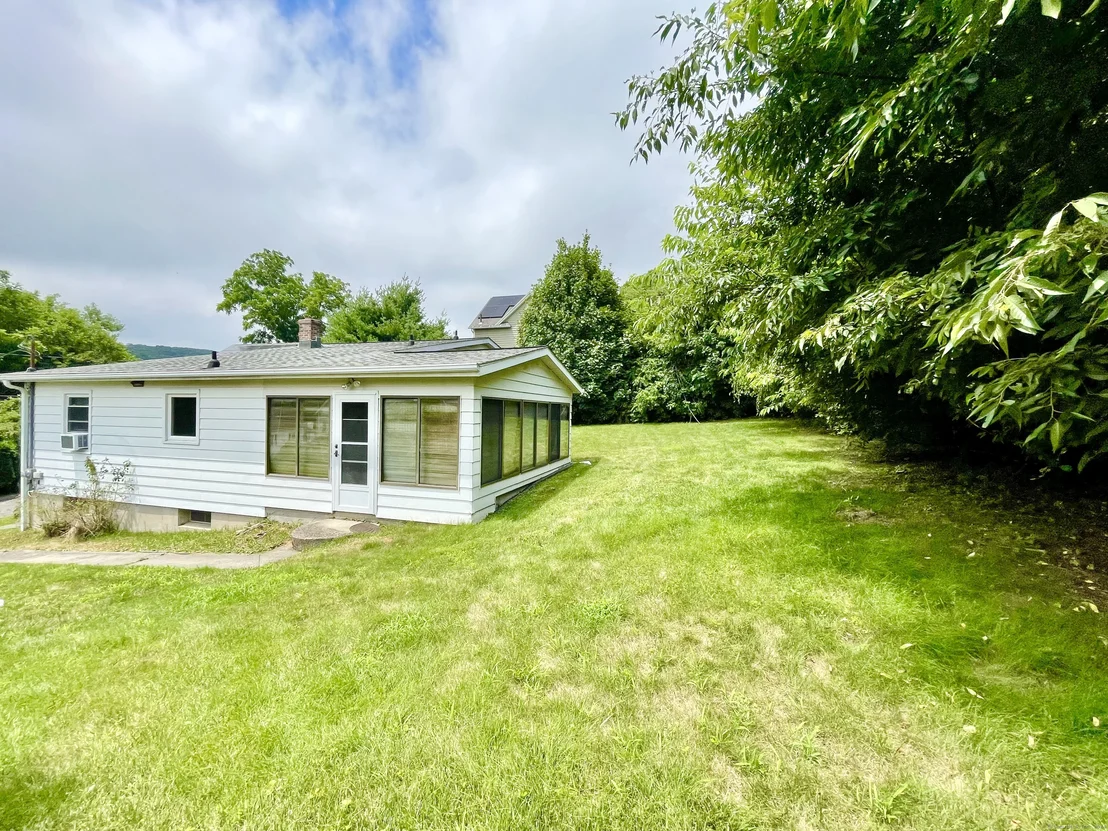 Photo of 25 Marshall Avenue