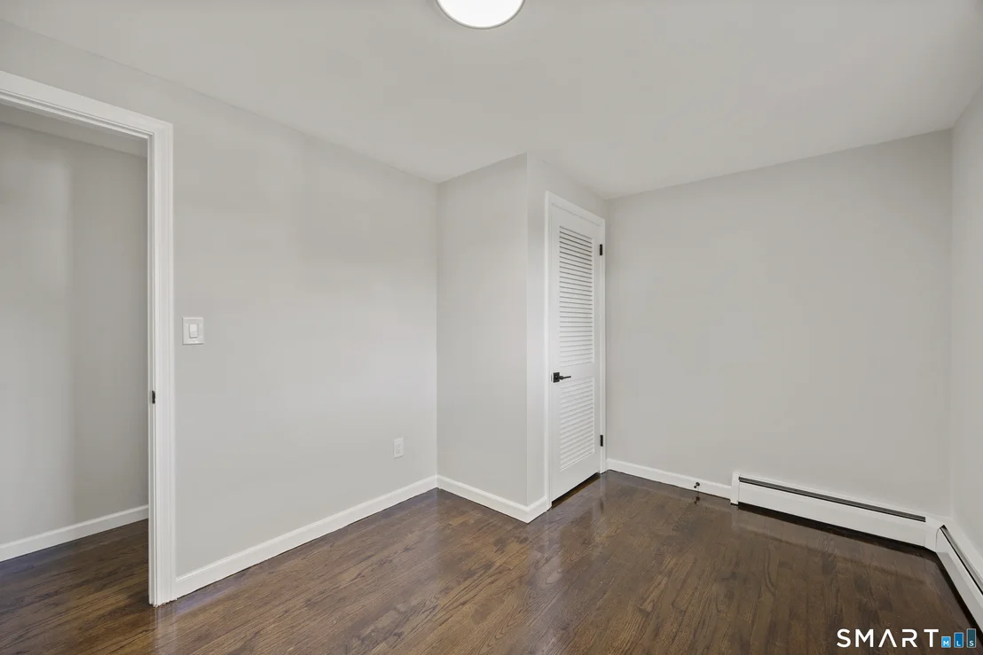 Photo of 325 Circle Drive