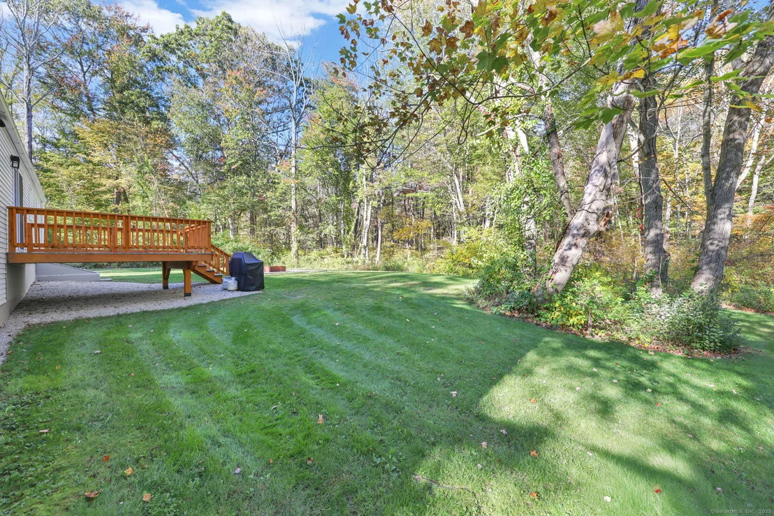 Photo of 527 Merrow Road