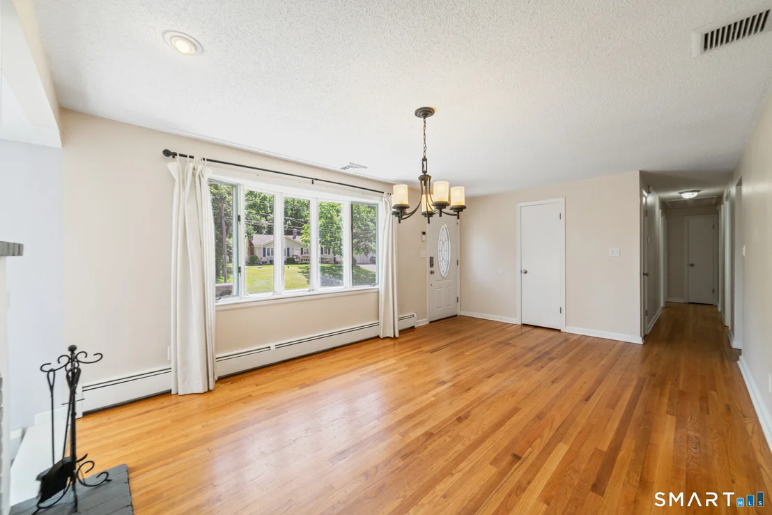 Photo of 12 Meadow Lane