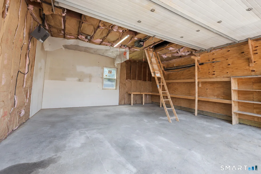 Photo of 649 Maple Avenue