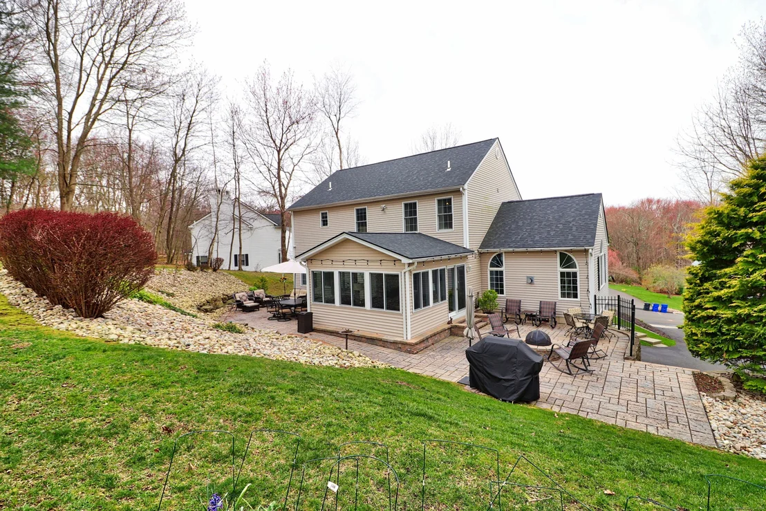 Photo of 129 Georgetown Drive