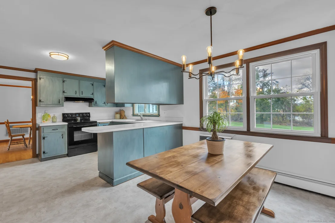 Photo of 49 Bridle Path Drive