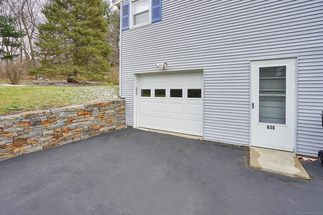 Photo of 630 Old Post Road