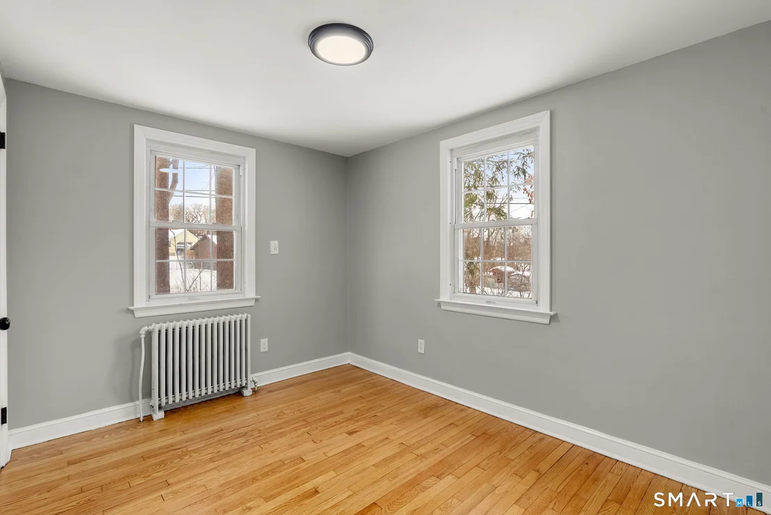 Photo of 8 Hendee Road
