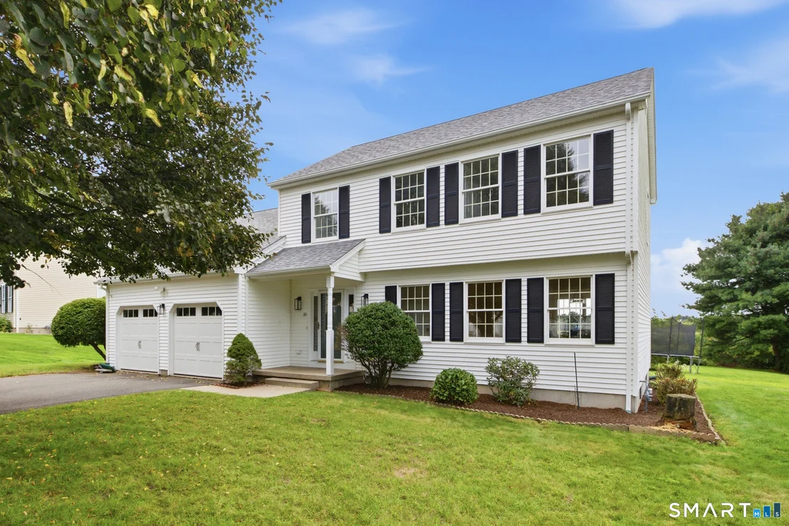 Photo of 35 Heritage Drive