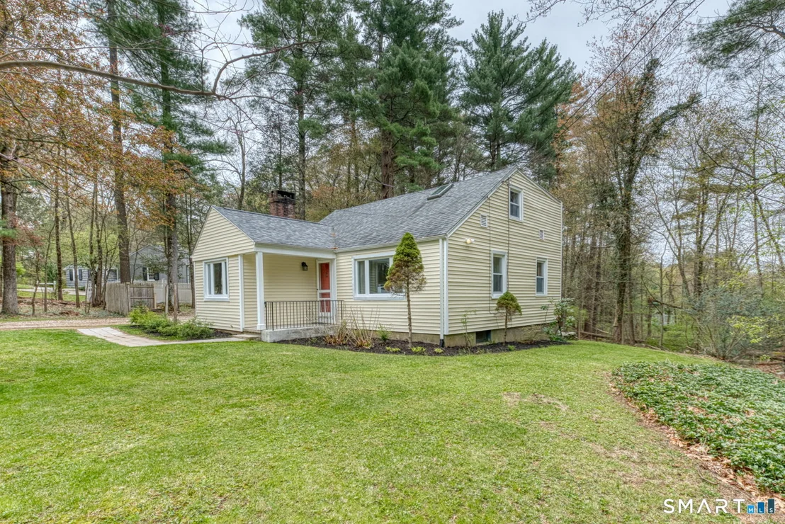Photo of 21 Old Meadow Plain Road