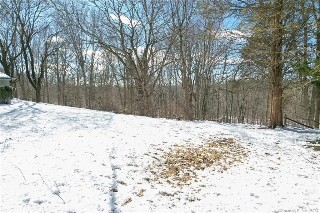 Photo of 1330 Sperry Road