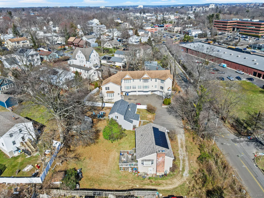 Photo of 128 Castle Avenue