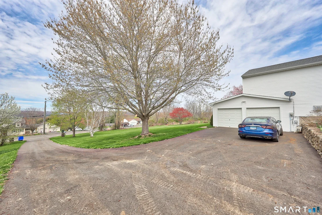 Photo of 211 Cedar Mountain Road