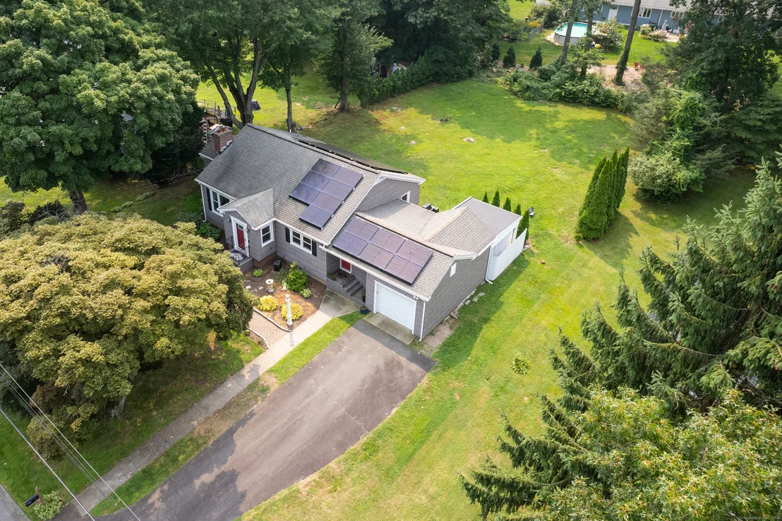 Photo of 56 Leffert Road