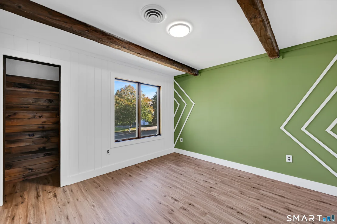 Photo of 37 Valley Drive