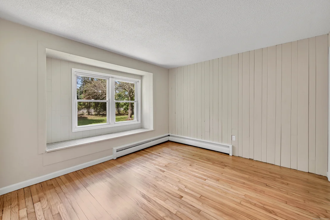 Photo of 2 Frisbie Circle