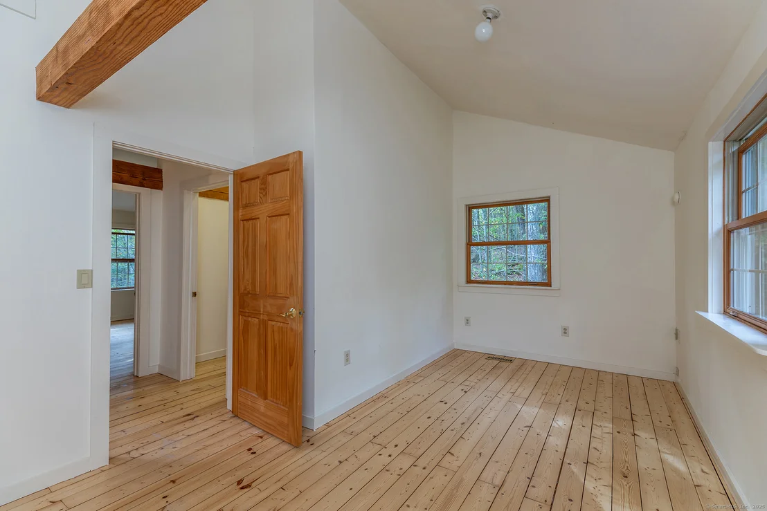 Photo of 38 Mountain Lane