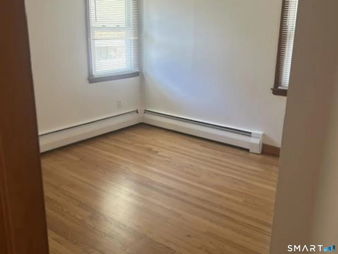 Photo of 16 Howard Avenue