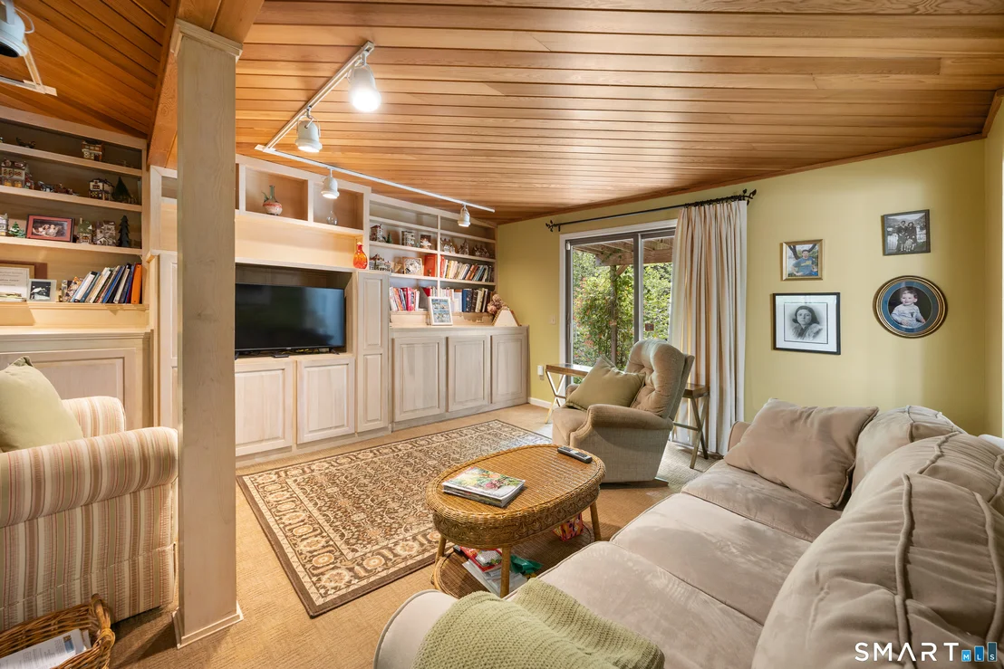 Photo of 225 Timber Lane