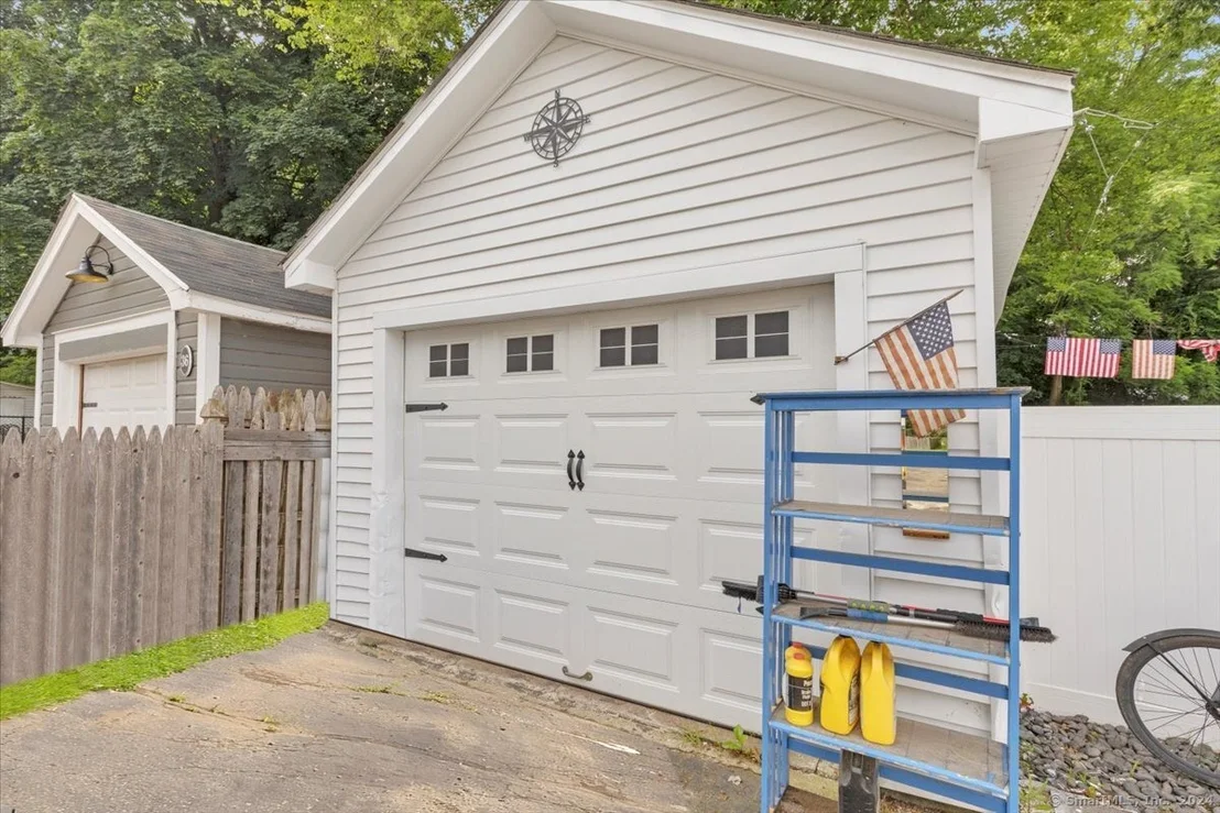 Photo of 34 Brainard Road