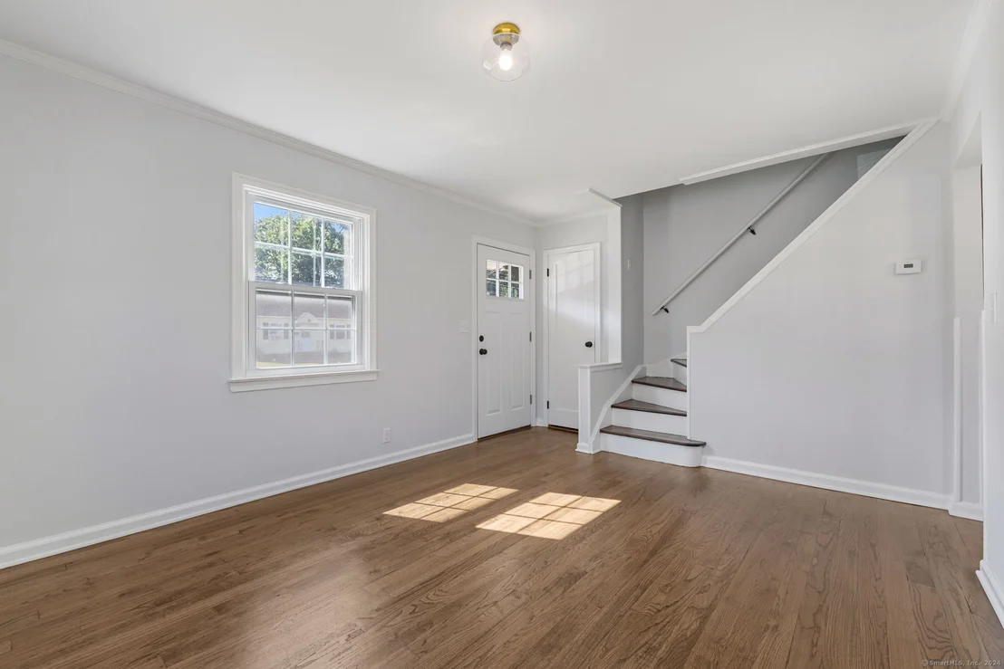 Photo of 127 Surrey Drive