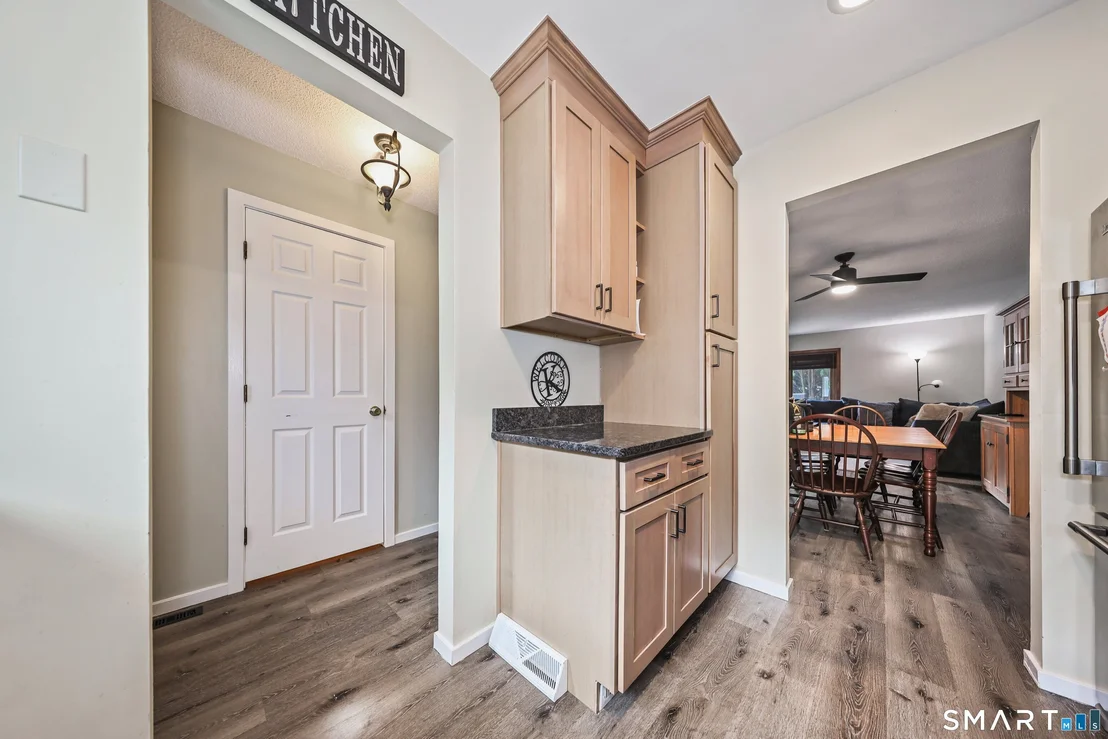 Photo of Unit 41 at 827 Oronoke Road