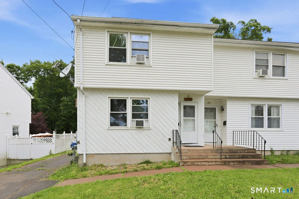 Photo of 153 Maple Street