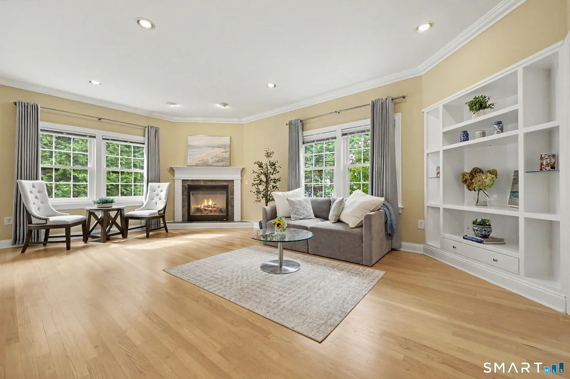 Photo of 155 Wolfpit Avenue