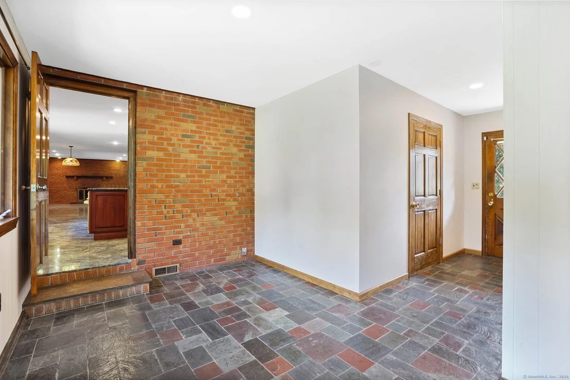 Photo of 48 Gray Road