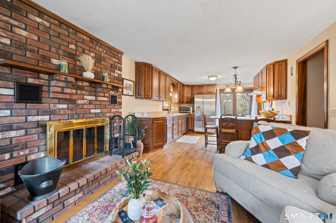 Photo of 31 Uncas Drive