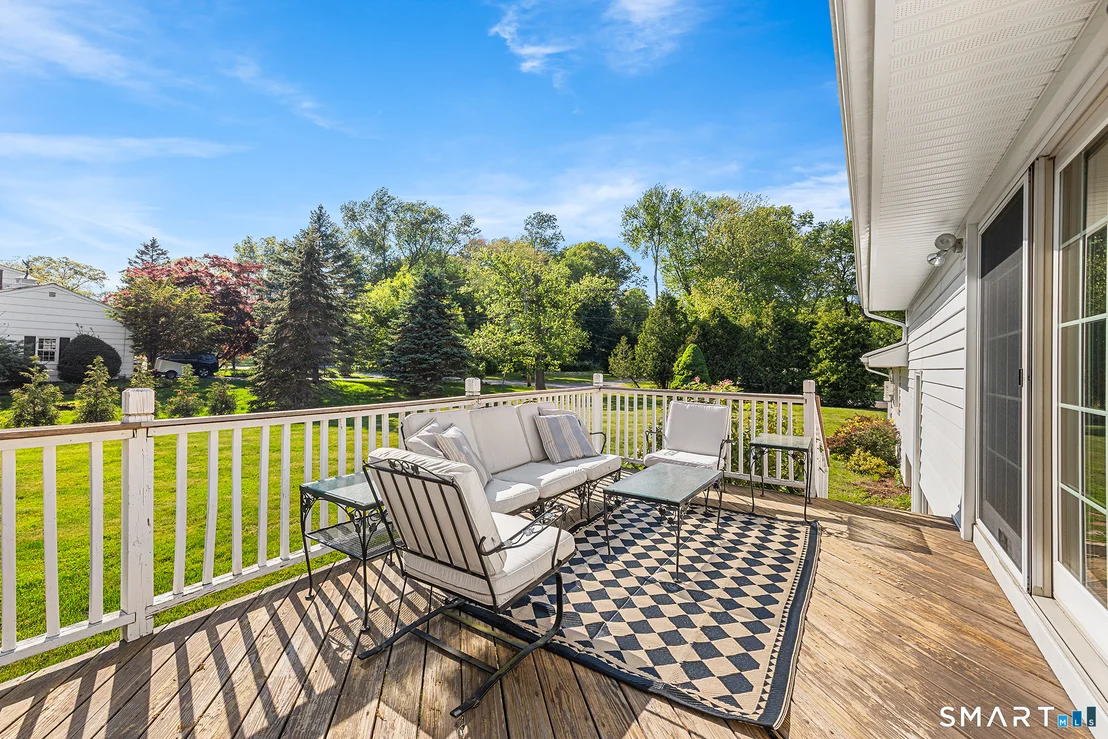 Photo of 650 Racebrook Road