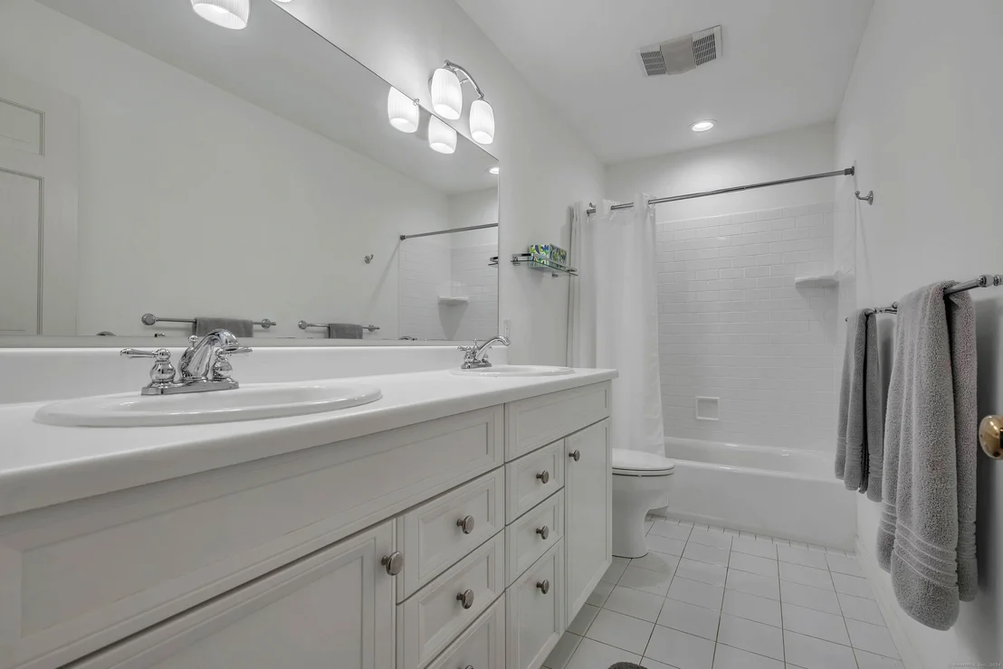 Photo of 81 Deerwood Drive
