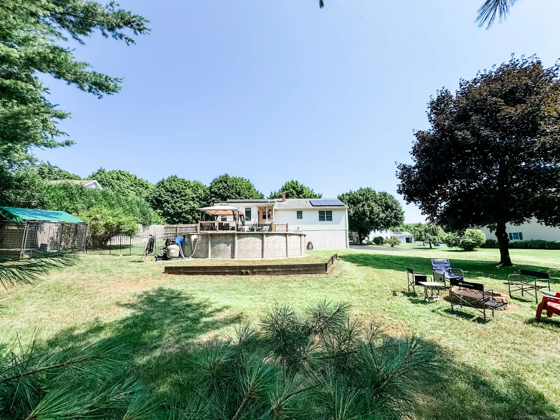 Photo of 33 Fairway Drive